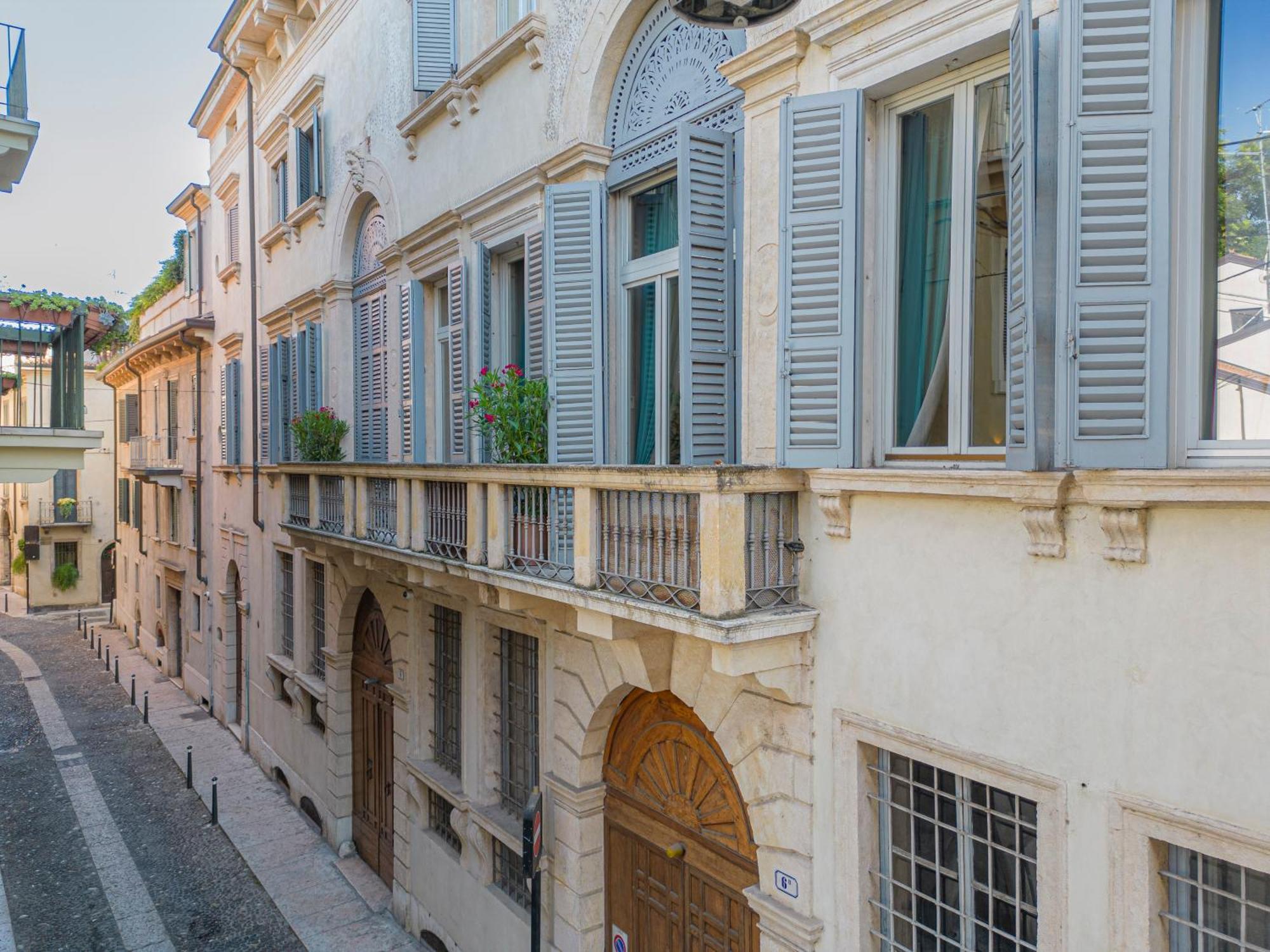 Corte Realdi - Palazzo Camozzini Βερόνα Εξωτερικό φωτογραφία